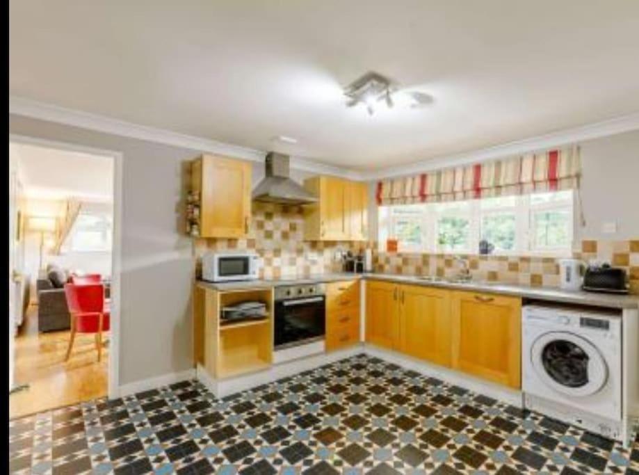 The Nook Located In A Beautiful Garden Setting With Parking Villa Stratford-upon-Avon Luaran gambar